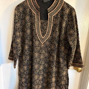OLAY Black Tunic with Gold Accents